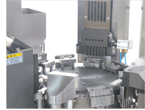 Industrial Automatic Liquid Capsule Filling Machine